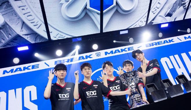 郭晶晶作为 郭晶晶作为