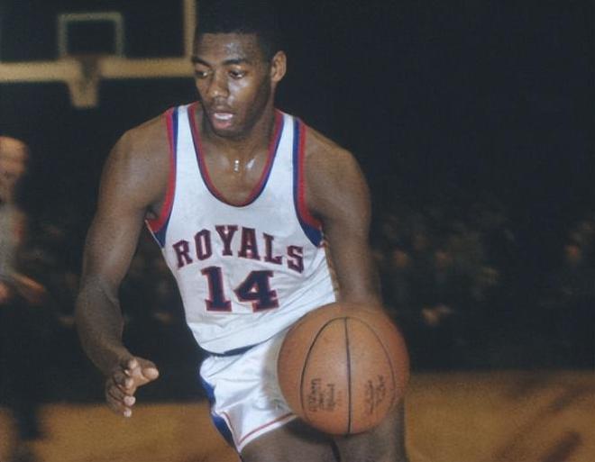 场上贡献让 场上贡献让