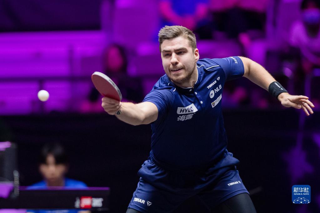 后的现实逻 后的现实逻