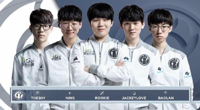 的休赛夜 的休赛夜