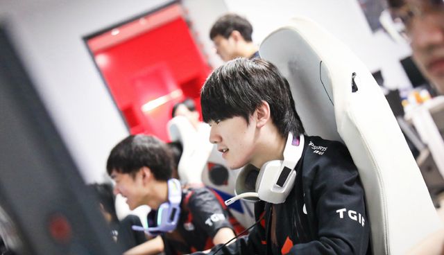 为人知的坚 为人知的坚